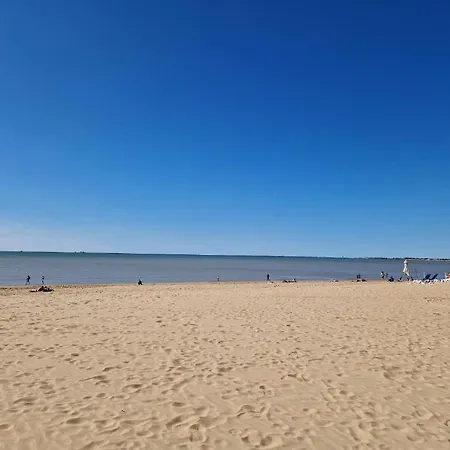 بيت للعطل Maison De L'Ocean 100M Des Plages - Piscine Partagee Et Chauffee 2 Chambres