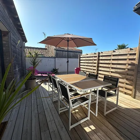 بيت للعطل Maison De L'Ocean 100M Des Plages - Piscine Partagee Et Chauffee 2 Chambres أنجولينز سر مير